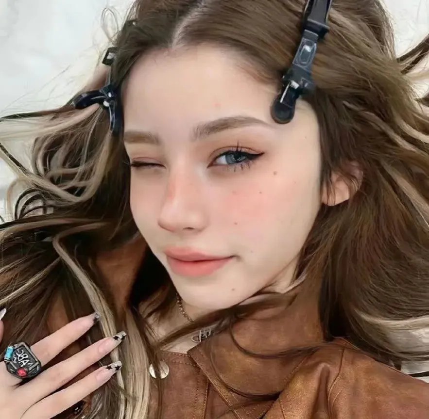 香烟和热巧克力